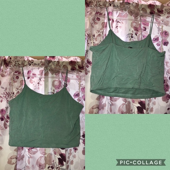 cute mint crop top 😍 - Picture 1 of 2
